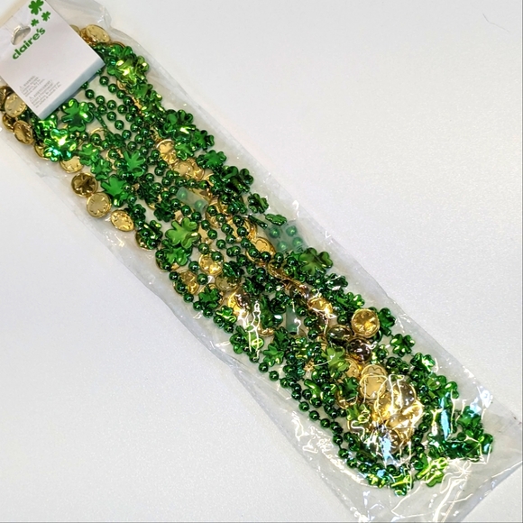 Claire's St.Patrick's Day Celebration Bead Necklaces for 2 - Gold Green Shamrock - Picture 2 of 4